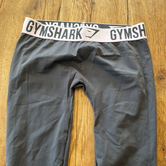 SOLD Gymshark Pants Leggings size medium - Picture 2 of 6